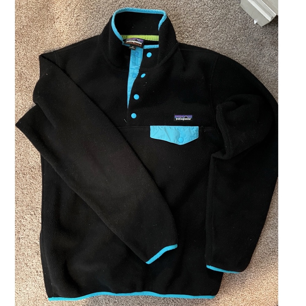 Patagonia fleece sweater